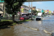 Bangkok Floods 2011- Nawamin area - 1 November 2011