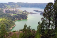 fig8-Lagoa-Azul-and-Lagoa-Verde