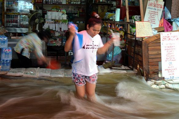 bangkok-flood-2011-11