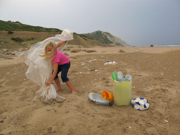plastic-pollution-behavioral-change