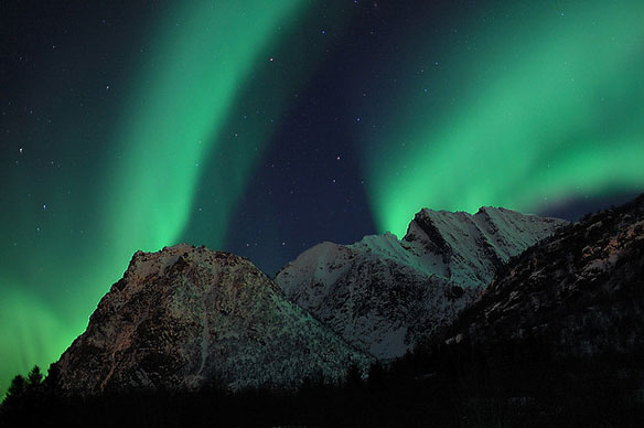 arctis-aurora-borealis