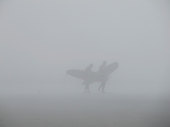 surfers-fog
