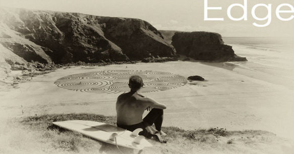 Tony Plant’s Ethereal Sand Drawing Art
