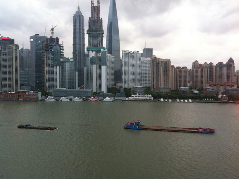 Global warming and illegal land reclamation add to severe floods in China