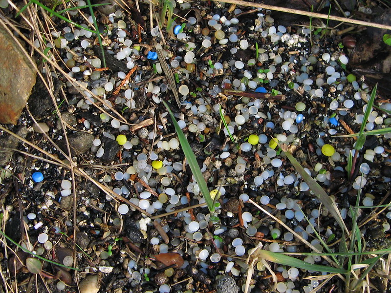 Nurdles - plastic "gravel" (by Barbara Agnew CC BY-SA 2.0 via Flickr)