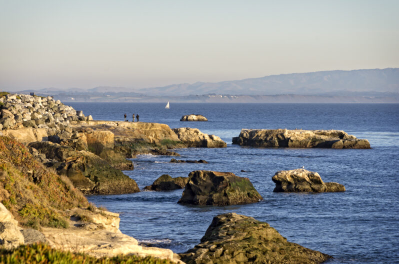 Coast of Santa Cruz, Monterey Bay (by Deepika Shrestha Ross © 2013).