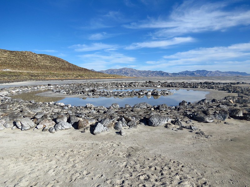 Robert Smithson's earthwork, Spiral Jetty at Rozel Point, Utah on the shore of the Great Salt Lake (by Daniel Betts CC BY-SA 2.0 via Flickr)