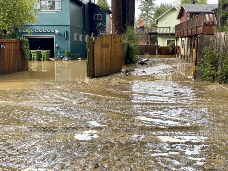 Flooding in Felton Grove, California ©2023 Ryan Bennett.
