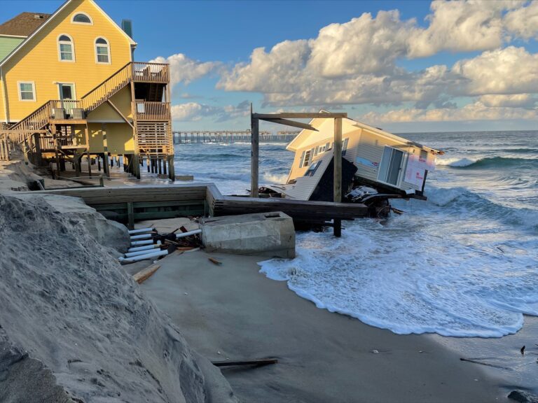 Collapsed house in Rodanthe on evening of Feb. 9, 2022 (courtesy National Park Service, public domain via Flickr).