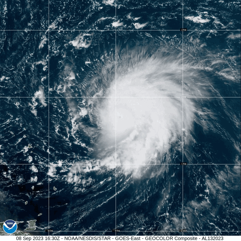 Hurricane Lee at 18.9°N - 55.5°W on 08 Sep 2023 - 22:30 UTC (GeoColor Composite courtesy of NOAA | NESDIS | STAR - GOES-East, public domain).