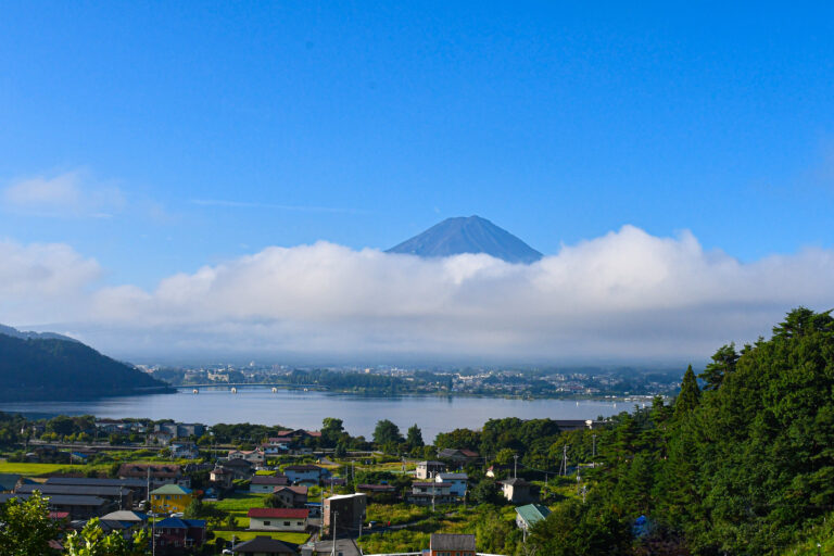 View of Mount Fuji from La Vista hotel in Kawaguchi, September 4, 2022 (by Steven Byles CC BY-SA 2.0 DEED via Flickr).