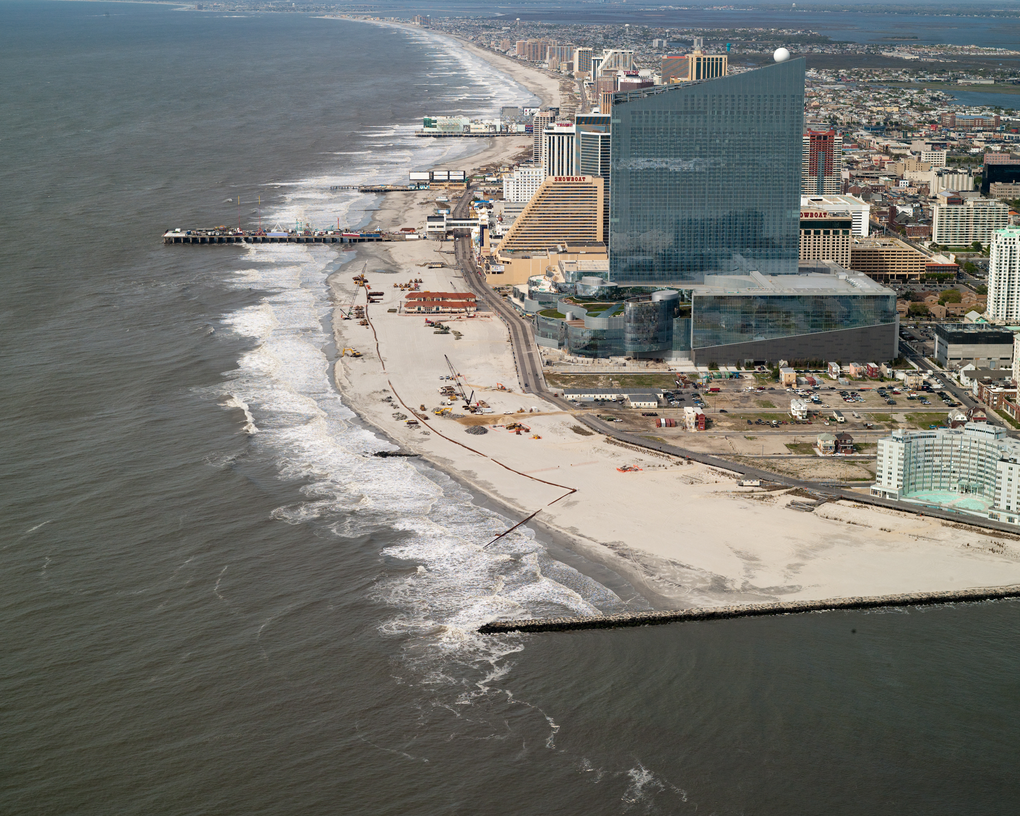 Absecon Island (NJ) Coastal Storm Damage Reduction Project (by US Army Corps of Engineers, public domain).
