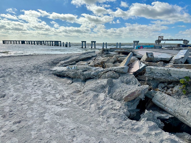 Fort Myers Beach after Hurricane Ian, January 15, 2023 (by Brandon Dimcheff CC BY-NC-ND 2.0 via Flickr).